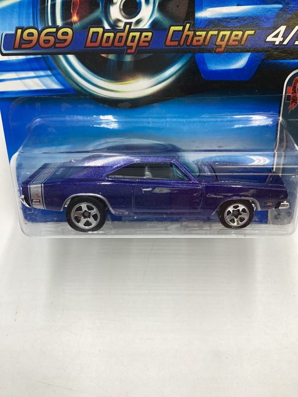 2005 Hot Wheels Muscle Mania #104 1969 Dodge Charger Blue 56E Cheap