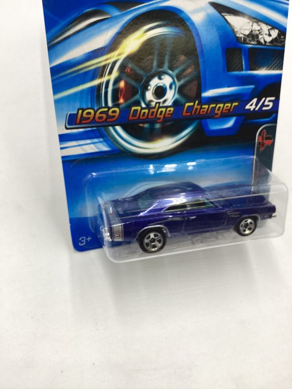 2005 Hot Wheels Muscle Mania #104 1969 Dodge Charger Blue 56E Cheap