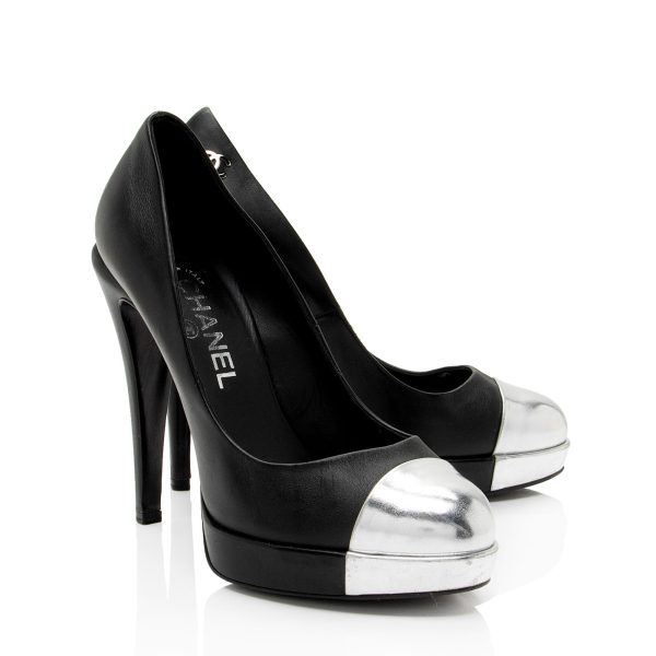 Chanel Calfskin CC Metallic Cap Toe Platform Pumps - Size 8   38 (v5Mlv1) For Cheap